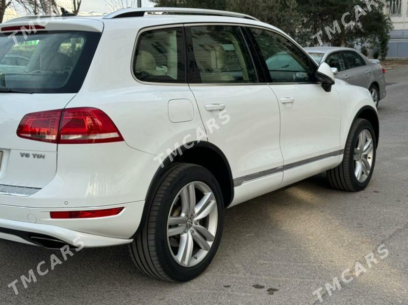 Volkswagen Touareg 2012 - 430 000 TMT - Ашхабад - img 2