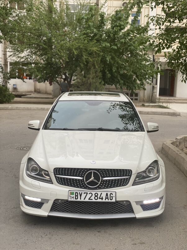 Mercedes-Benz C300 2010 - 230 000 TMT - Мир 3 - img 6