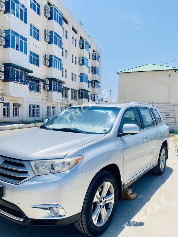 Toyota Highlander 2011 - 300 000 TMT - Туркменабат - img 3