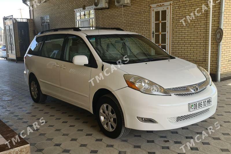 Toyota Sienna 2007 - 185 000 TMT - Мары - img 3