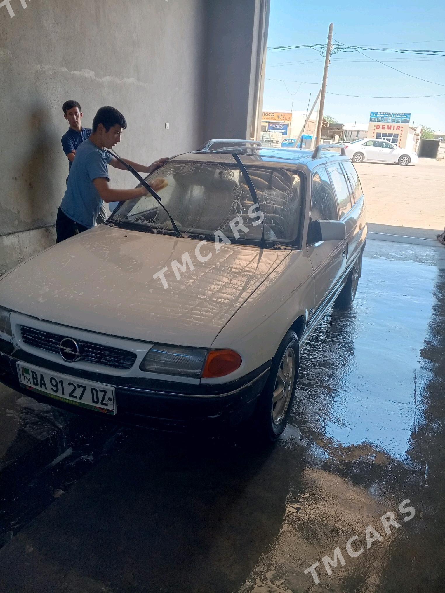 Opel Astra 1992 - 32 000 TMT - Gubadag - img 3