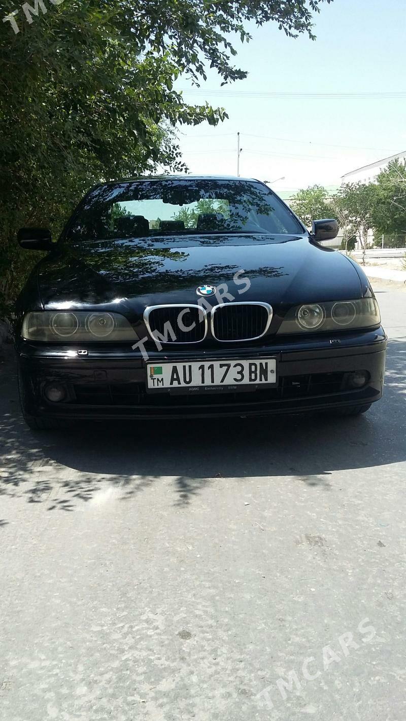 BMW E39 1998 - 70 000 TMT - Балканабат - img 4