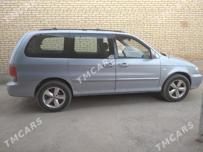 Kia Carnival 2002 - 65 000 TMT - Çärjew - img 3