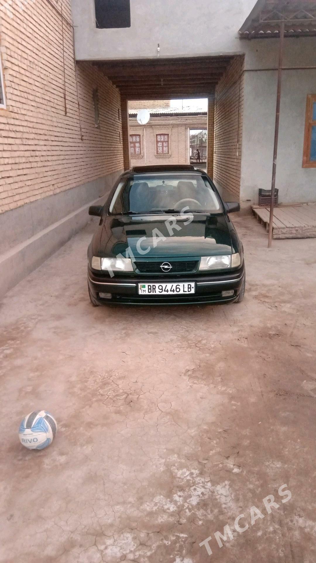 Opel Vectra 1995 - 40 000 TMT - Чарджоу - img 8