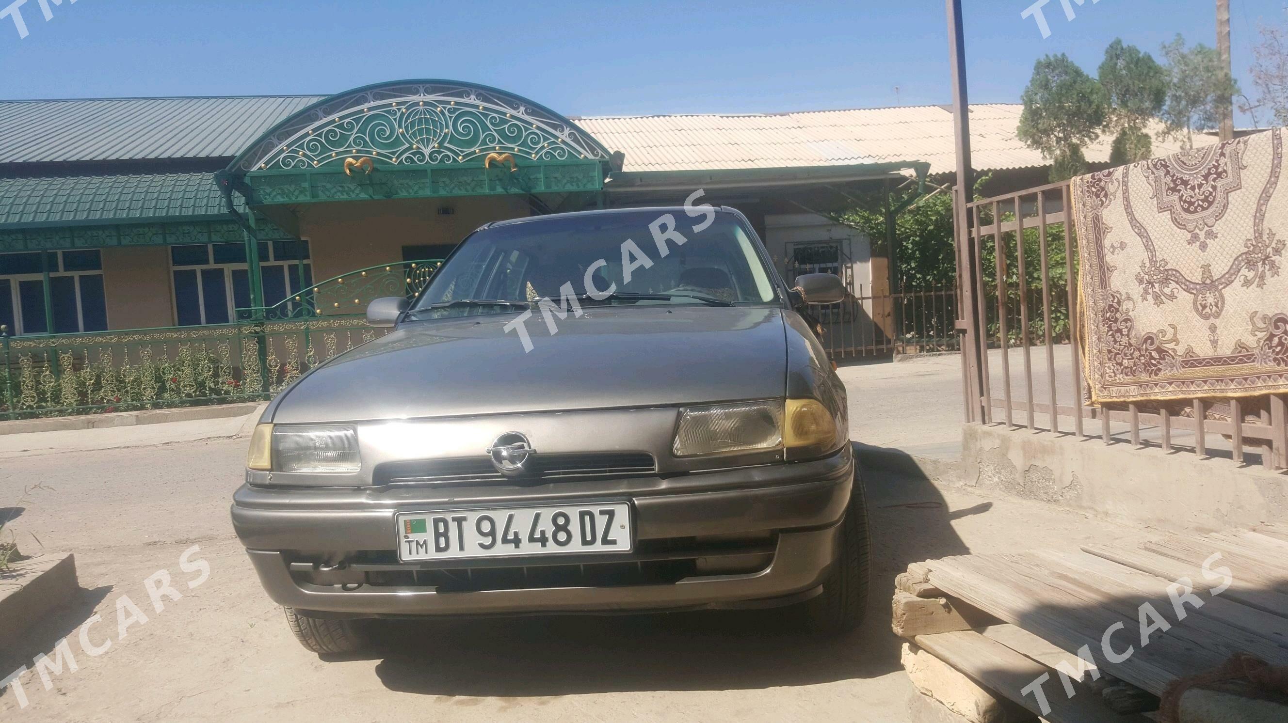 Opel Astra 1993 - 32 000 TMT - Daşoguz - img 3