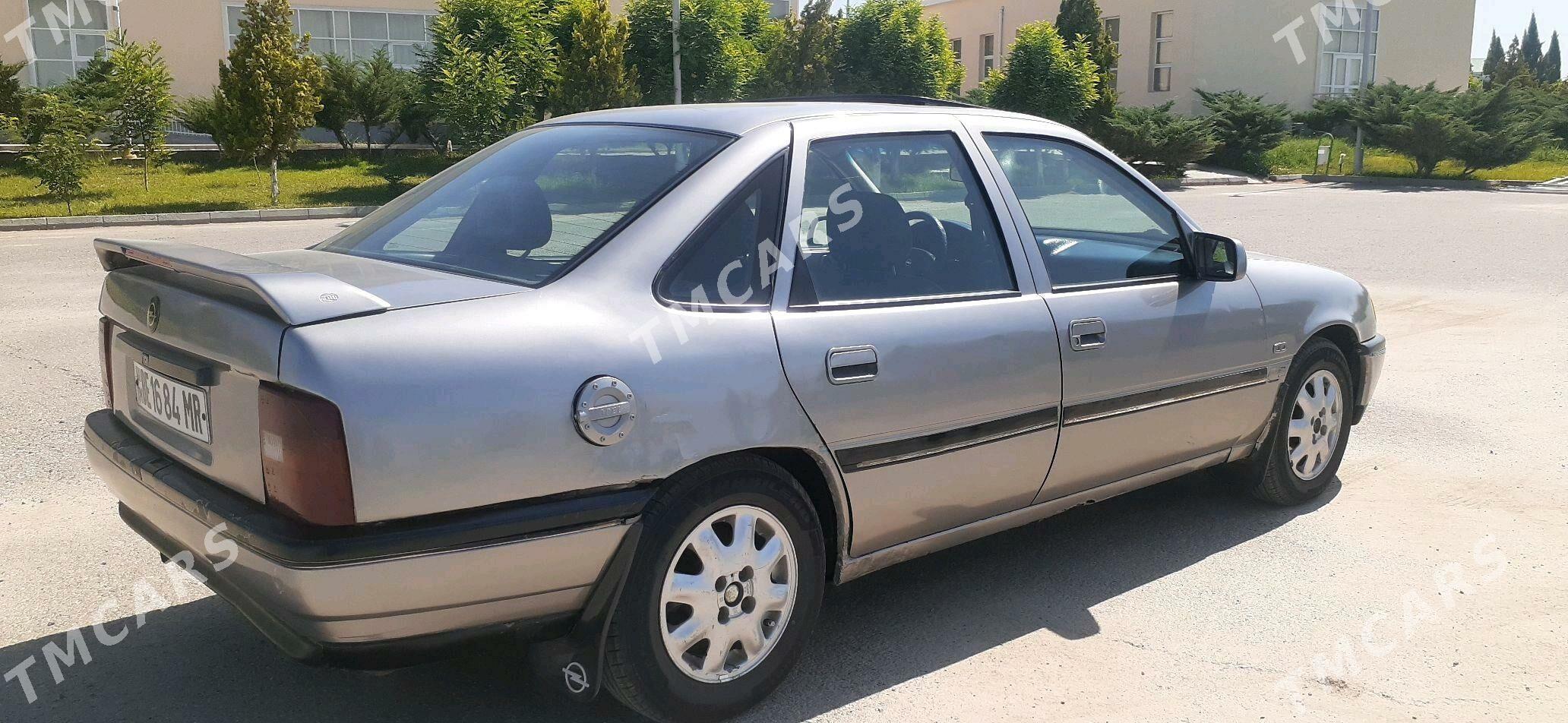 Opel Vectra 1992 - 28 000 TMT - Mary - img 4
