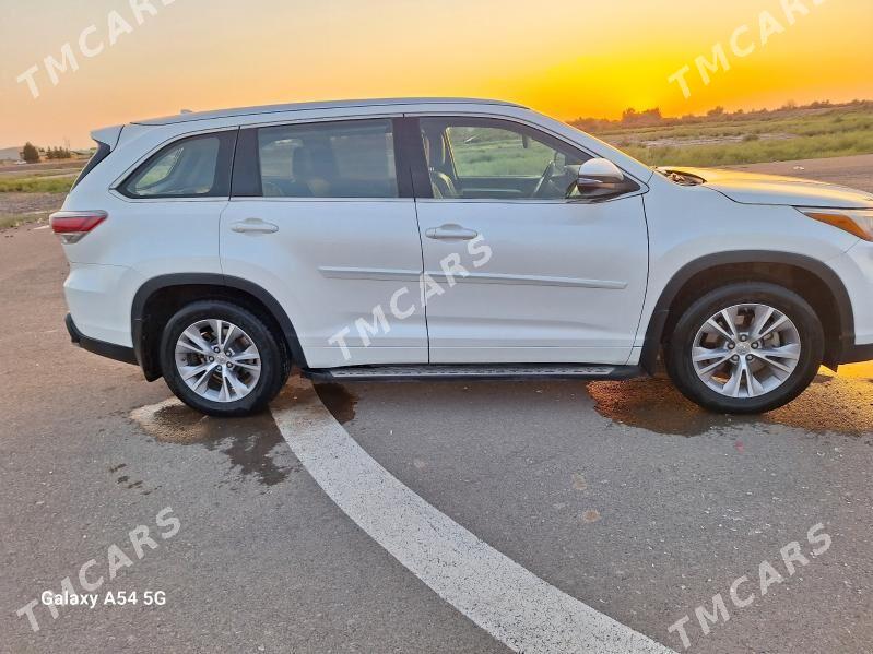 Toyota Highlander 2015 - 480 000 TMT - Kerki - img 3