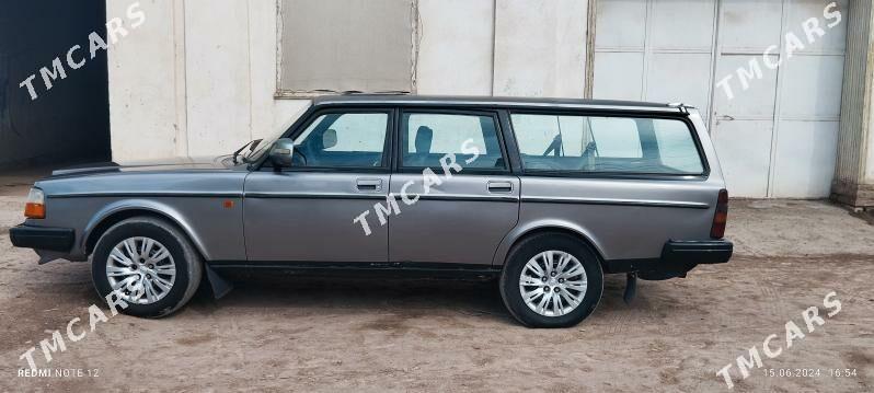 Volvo 240 1989 - 13 000 TMT - Гурбансолтан Едже - img 3