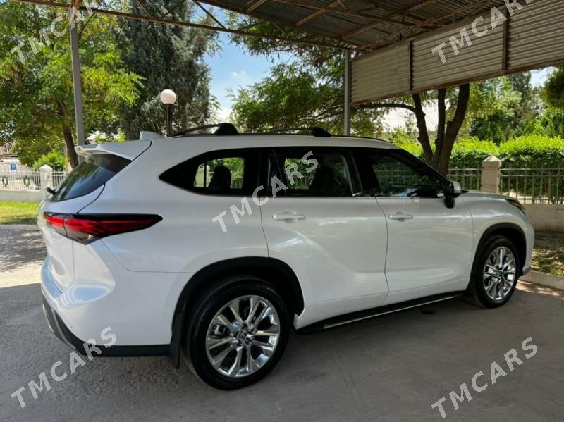 Toyota Highlander 2021 - 510 000 TMT - Мары - img 3