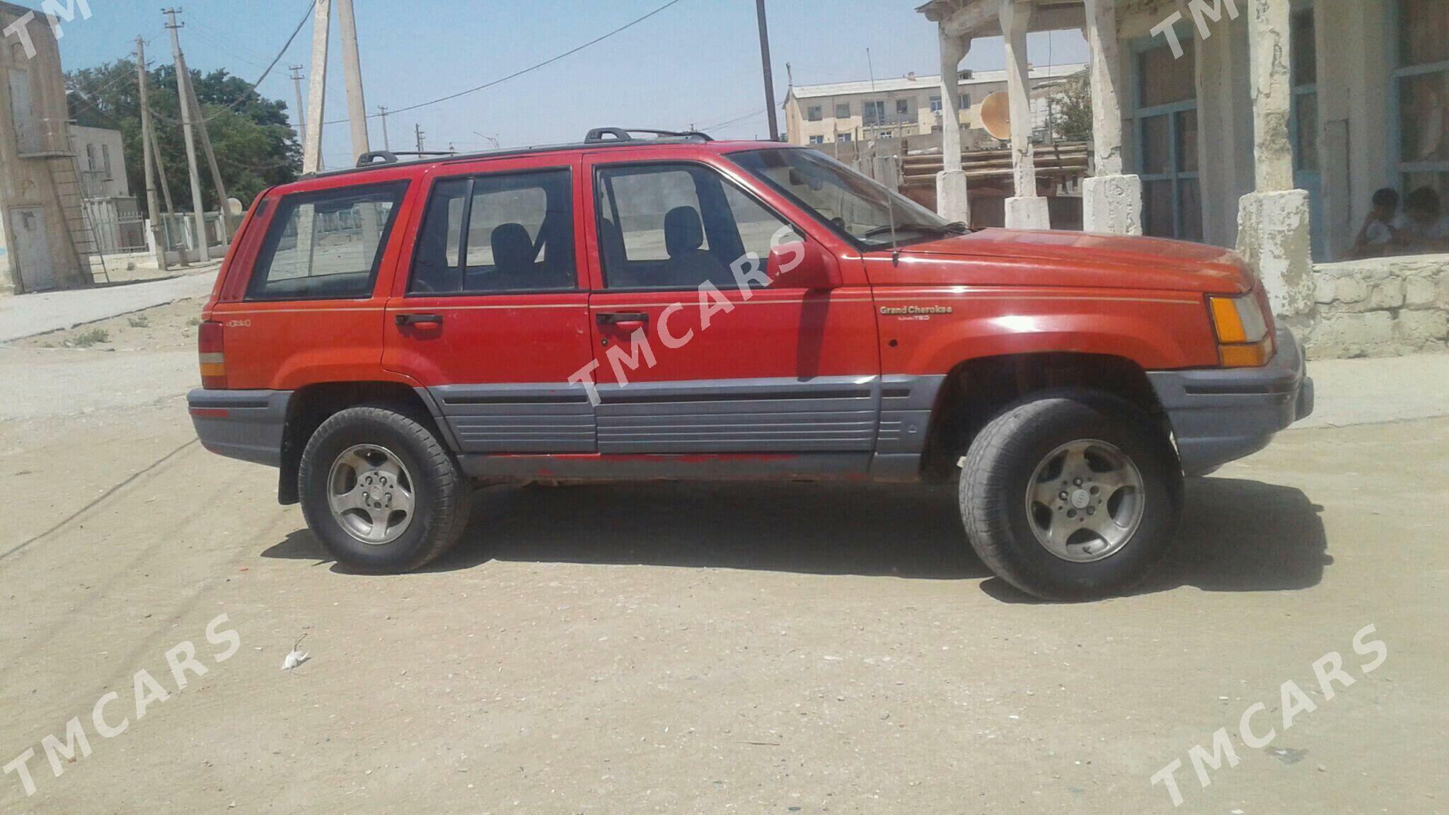 Jeep Grand Cherokee 1995 - 50 000 TMT - Эсенгулы - img 6