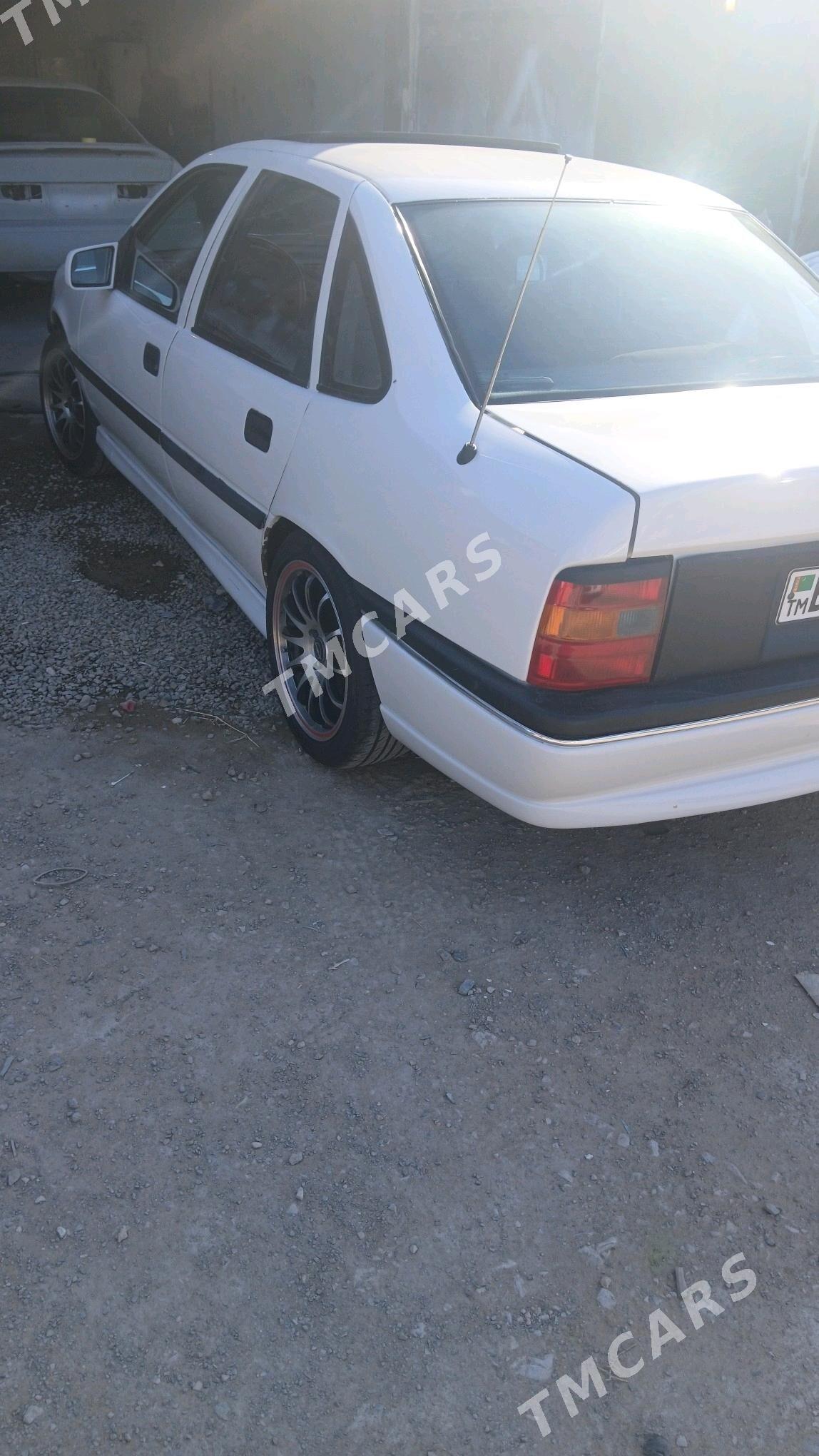 Opel Vectra 1992 - 32 000 TMT - Türkmenbaşy - img 6