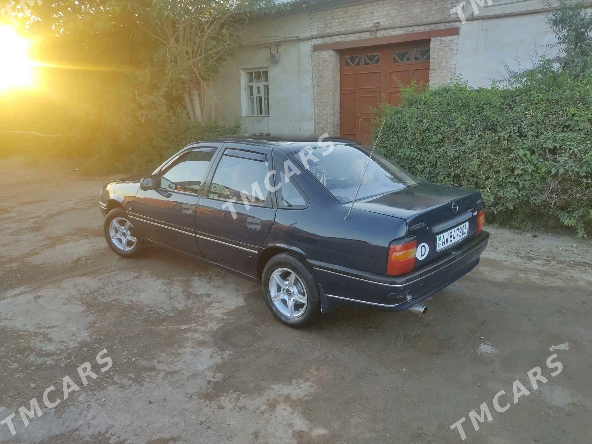 Opel Vectra 1992 - 25 000 TMT - Köneürgenç - img 3