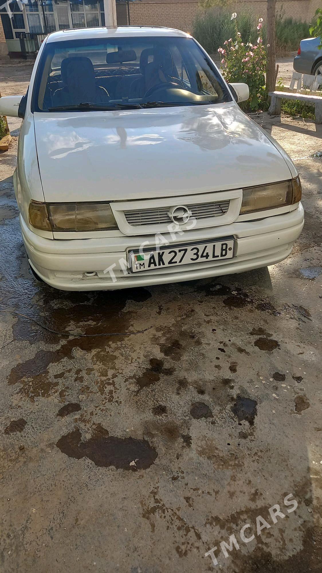 Opel Vectra 1993 - 22 000 TMT - Туркменабат - img 4