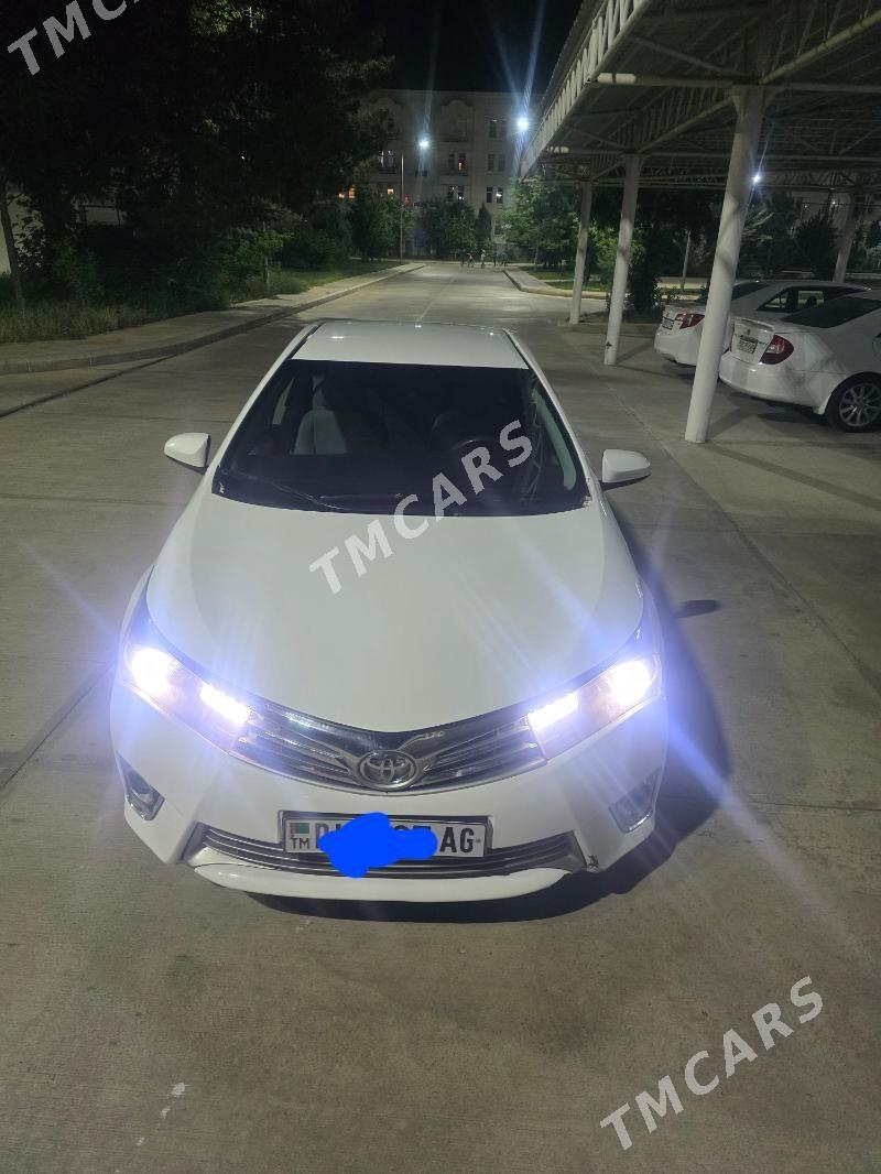 Toyota Corolla 2014 - 160 000 TMT - Кëши - img 3