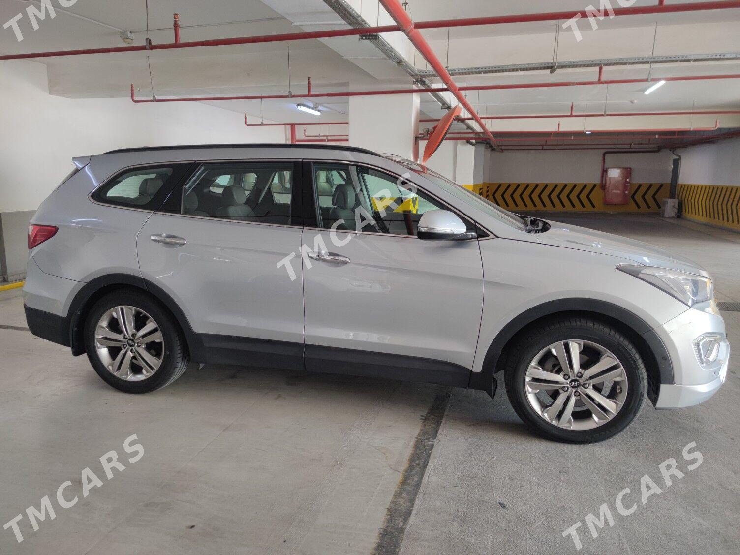 Hyundai Santa Fe 2015 - 282 000 TMT - Aşgabat - img 9