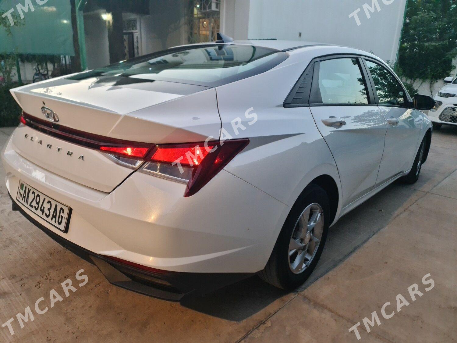 Hyundai Elantra 2021 - 210 000 TMT - Ашхабад - img 2