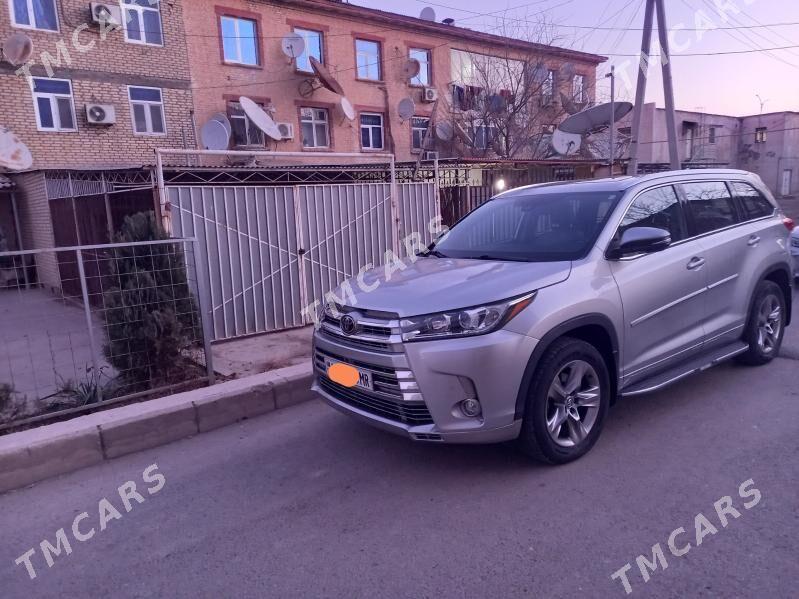 Toyota Highlander 2018 - 458 000 TMT - Мары - img 6