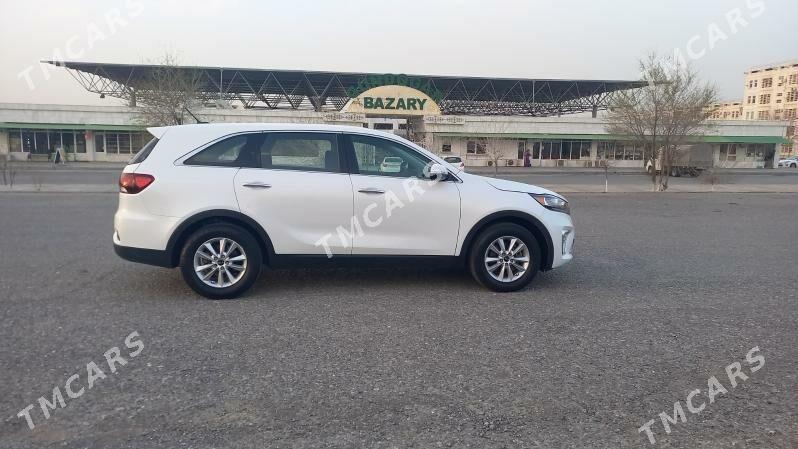 Kia Sorento 2019 - 270 000 TMT - Aşgabat - img 2