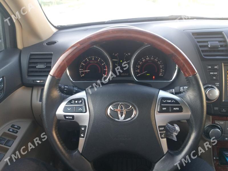 Toyota Highlander 2012 - 399 000 TMT - Ашхабад - img 8