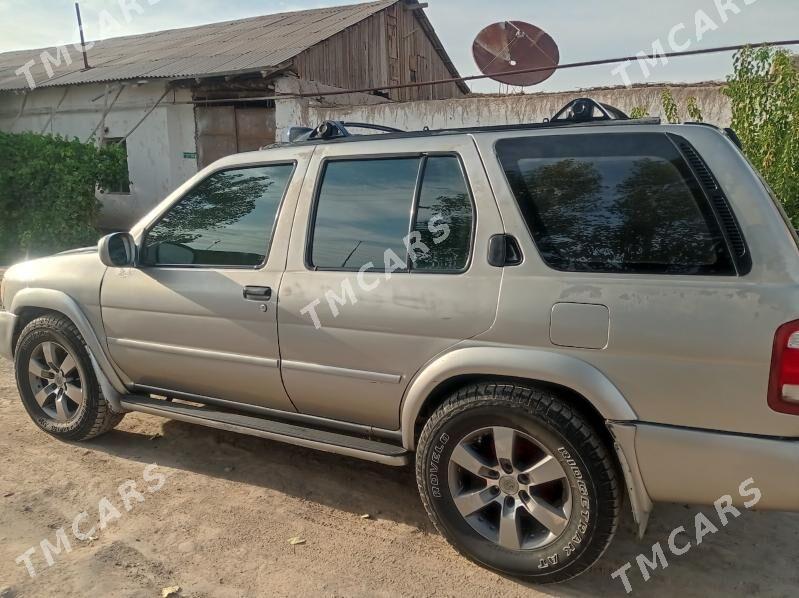 Nissan Pathfinder 2001 - 100 000 TMT - Шабатский этрап - img 3