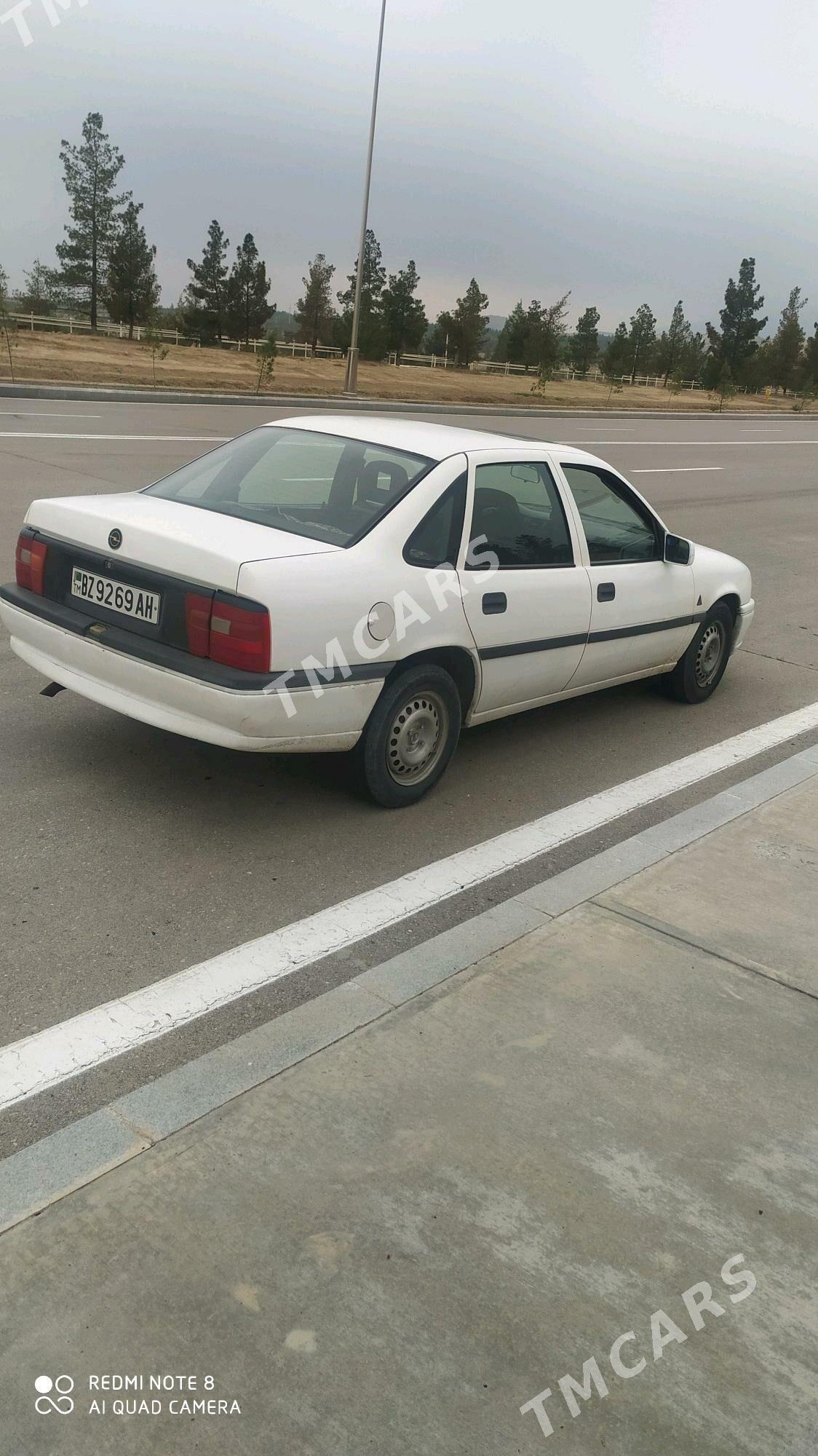 Opel Vectra 1994 - 35 000 TMT - Tejen - img 3