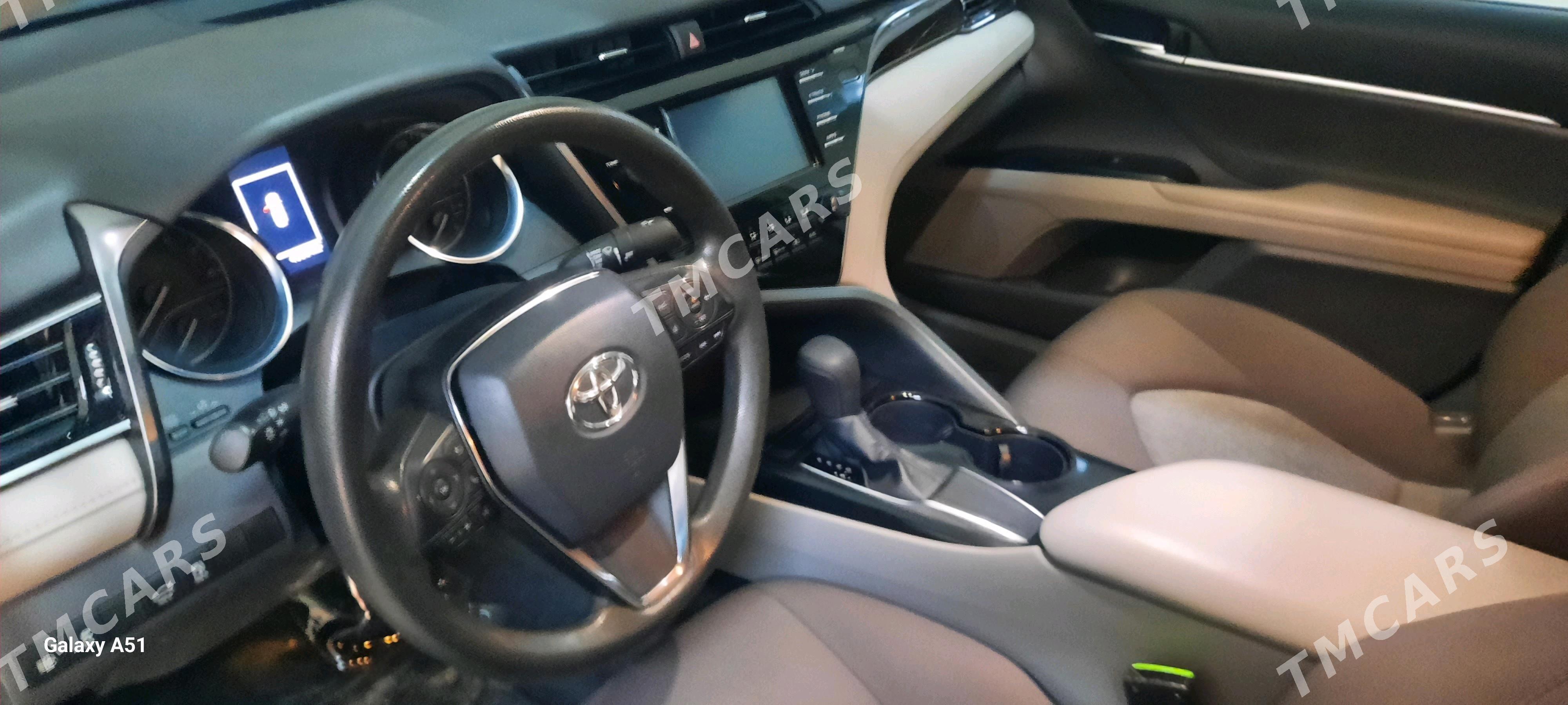 Toyota Camry 2019 - 325 000 TMT - Ашхабад - img 4