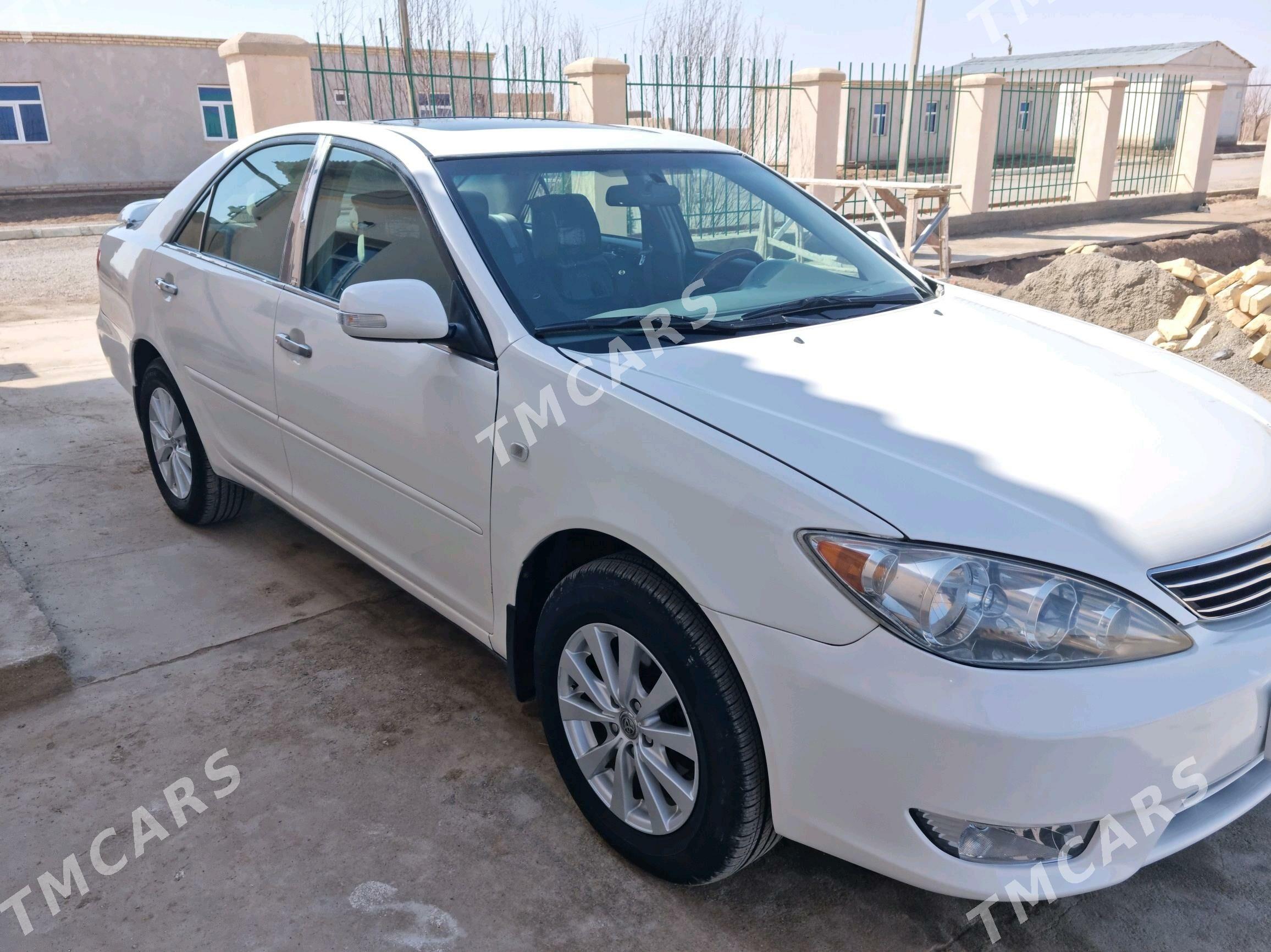 Toyota Camry 2005 - 170 000 TMT - Рухубелентский этрап - img 2