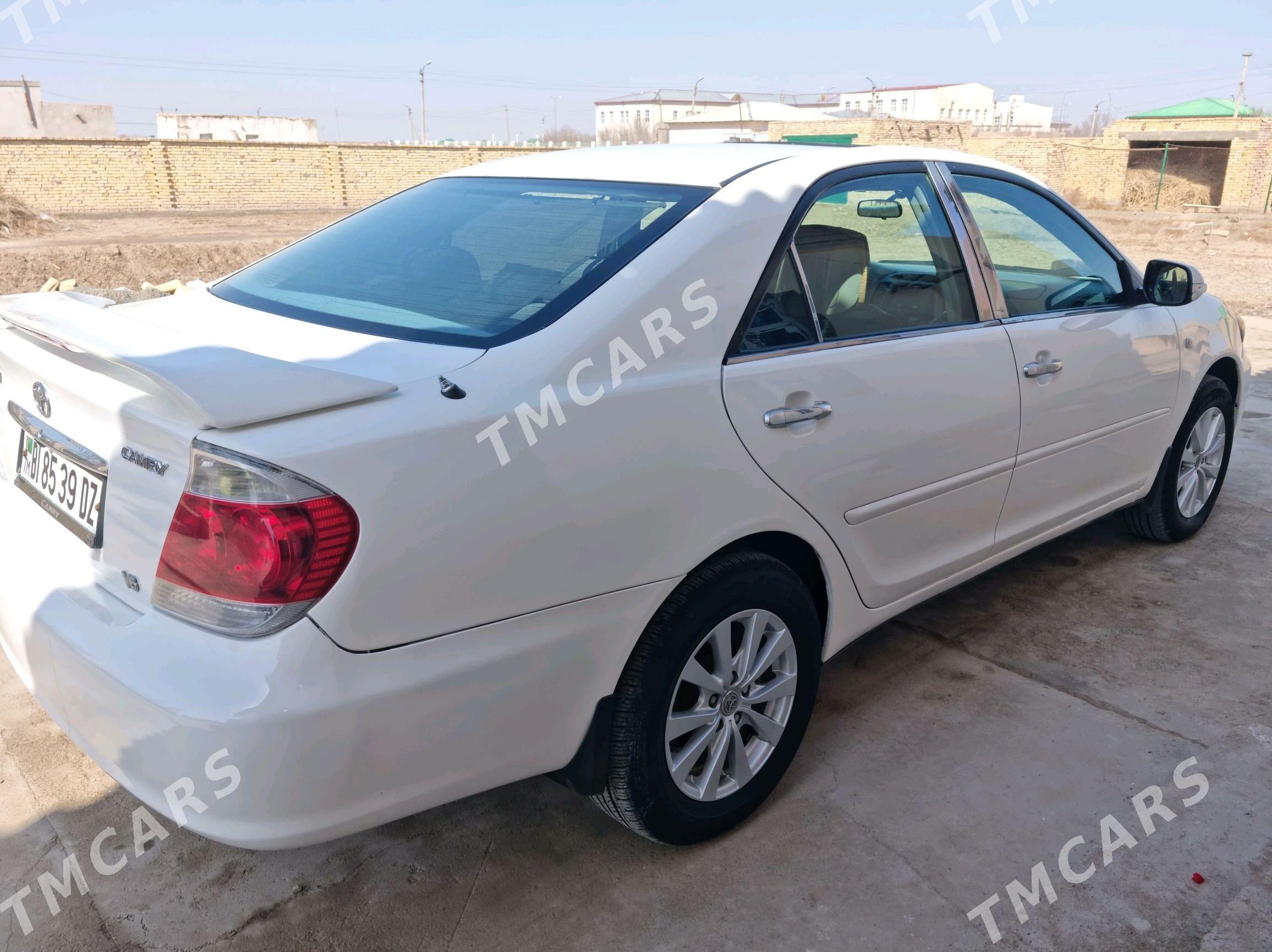 Toyota Camry 2005 - 170 000 TMT - Ruhubelent etraby - img 3