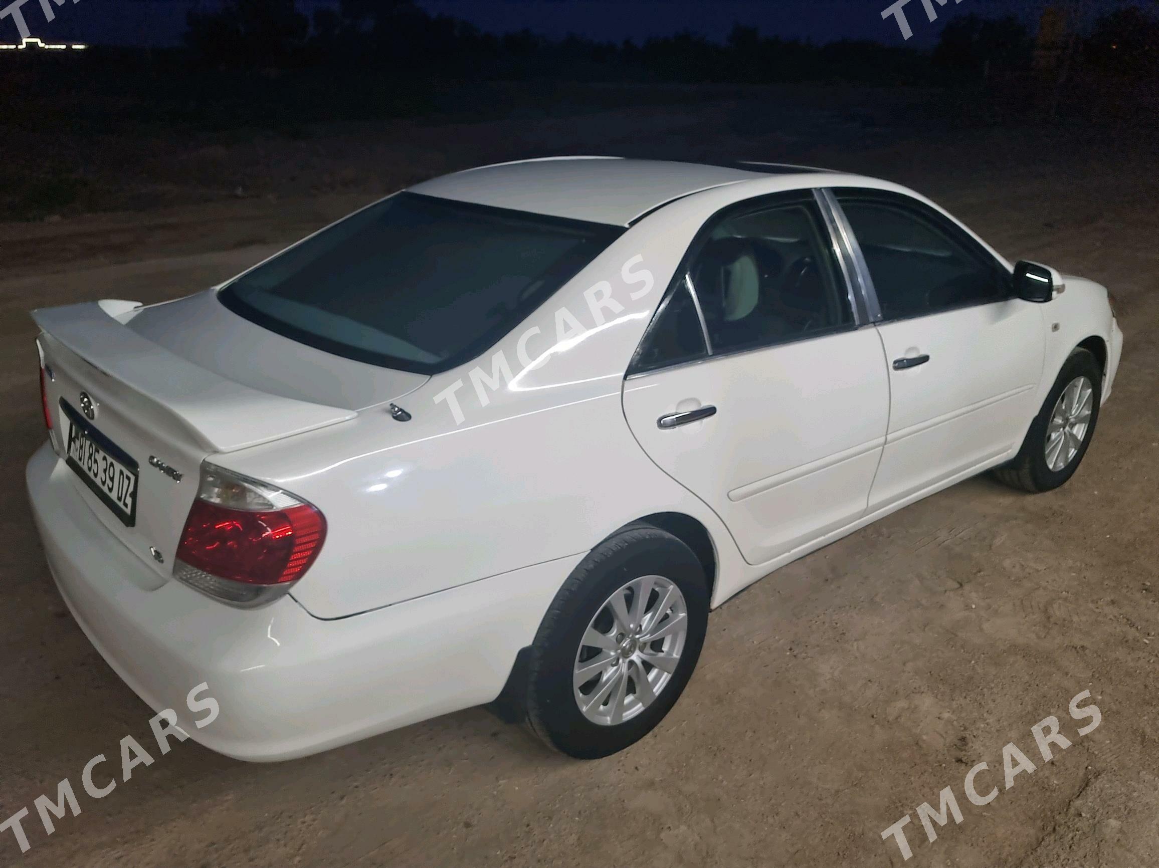 Toyota Camry 2005 - 170 000 TMT - Ruhubelent etraby - img 7