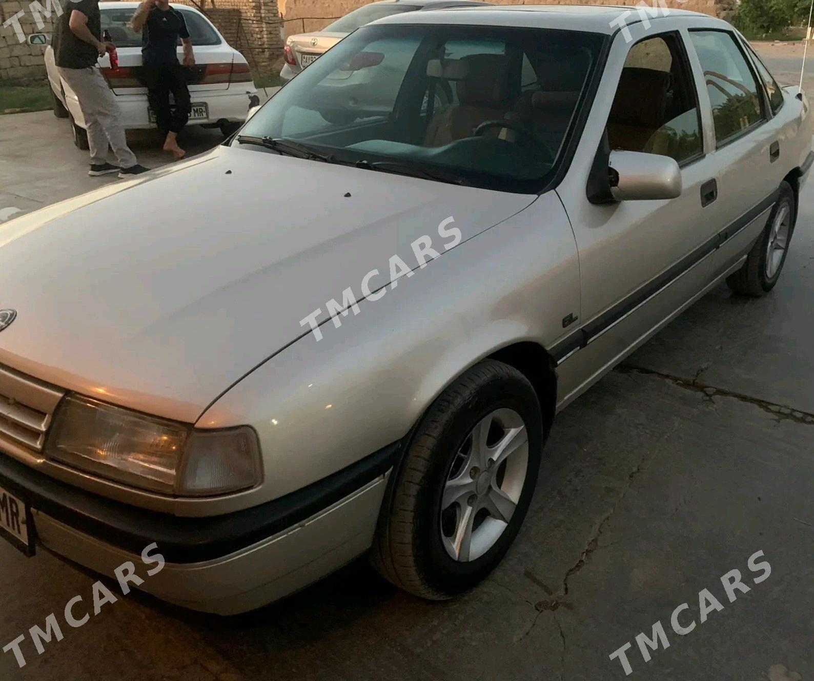 Opel Vectra 1992 - 28 000 TMT - Murgap - img 2