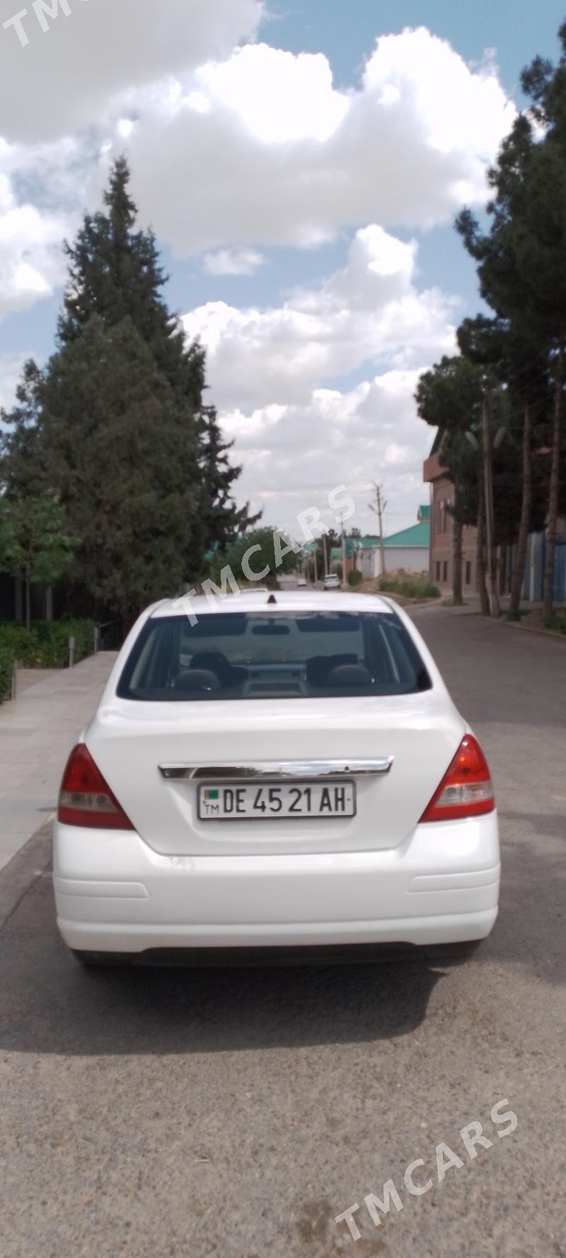 Nissan Versa 2010 - 105 000 TMT - Ашхабад - img 8