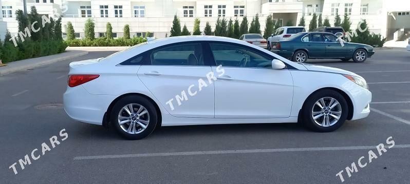 Hyundai Sonata 2010 - 125 000 TMT - Мары - img 2