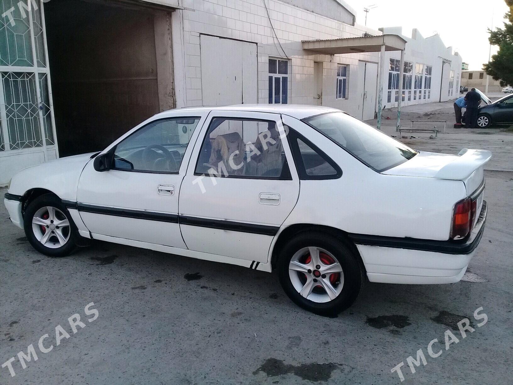 Opel Vectra 1989 - 17 000 TMT - Саят - img 2