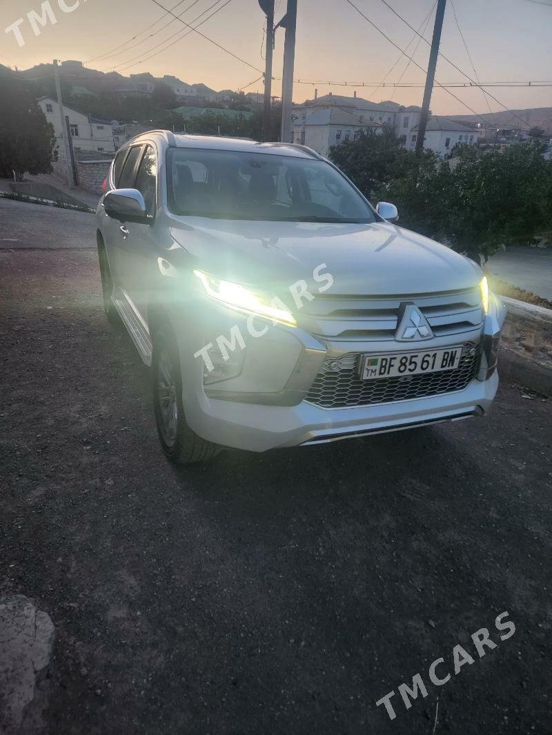 Mitsubishi Pajero 2020 - 446 500 TMT - Türkmenbaşy - img 3