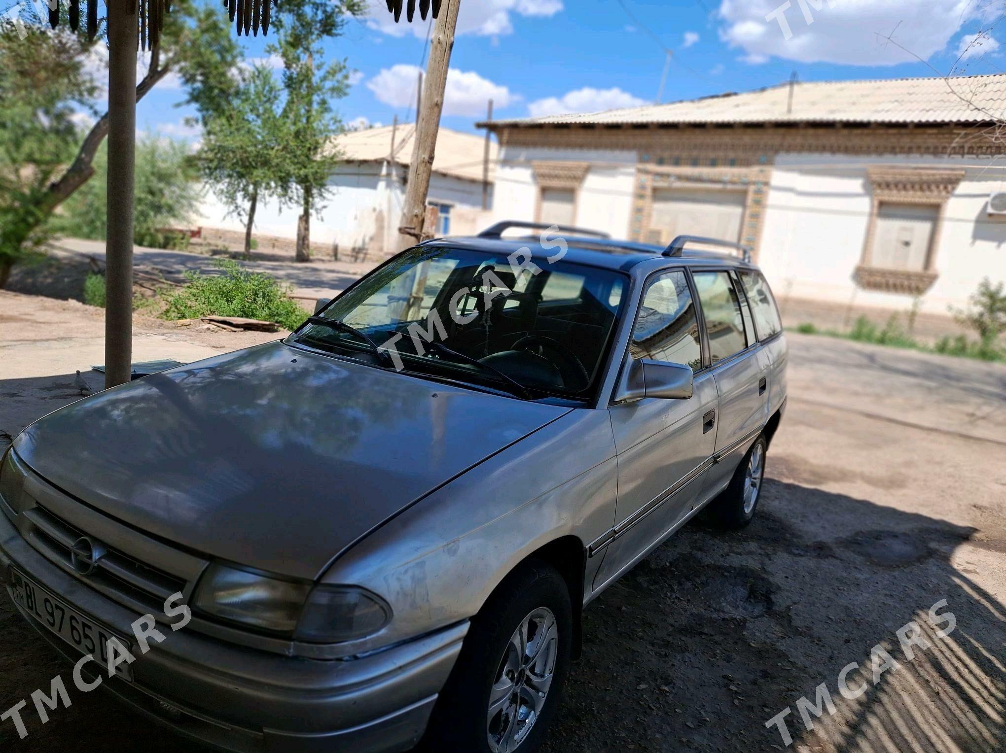 Opel Astra 1993 - 22 000 TMT - Gubadag - img 3