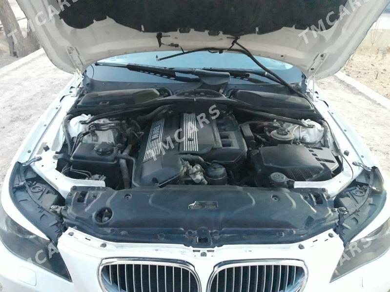 BMW E60 2004 - 90 000 TMT - Гурбансолтан Едже - img 2