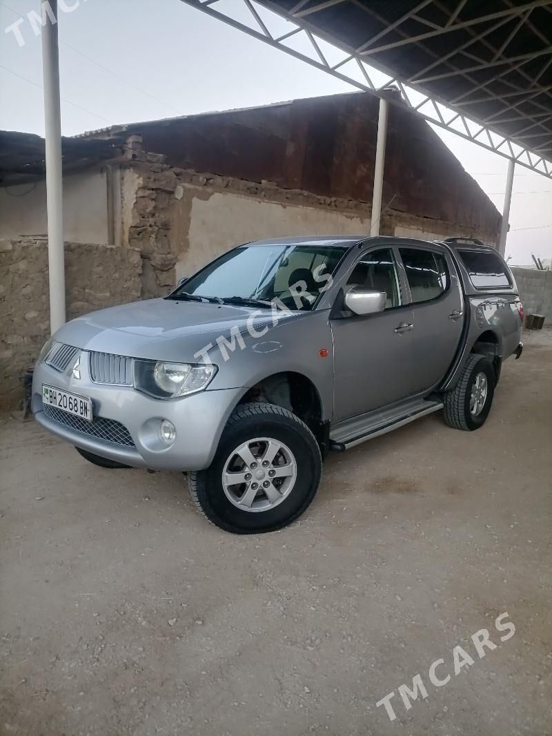 Mitsubishi L200 2008 - 150 000 TMT - Джебел - img 6