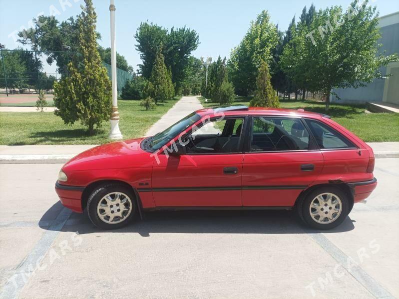 Opel Astra 1993 - 32 000 TMT - Mary - img 4