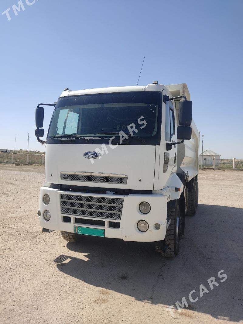 Ford Cargo 3536M 2013 - 700 000 TMT - Ашхабад - img 3