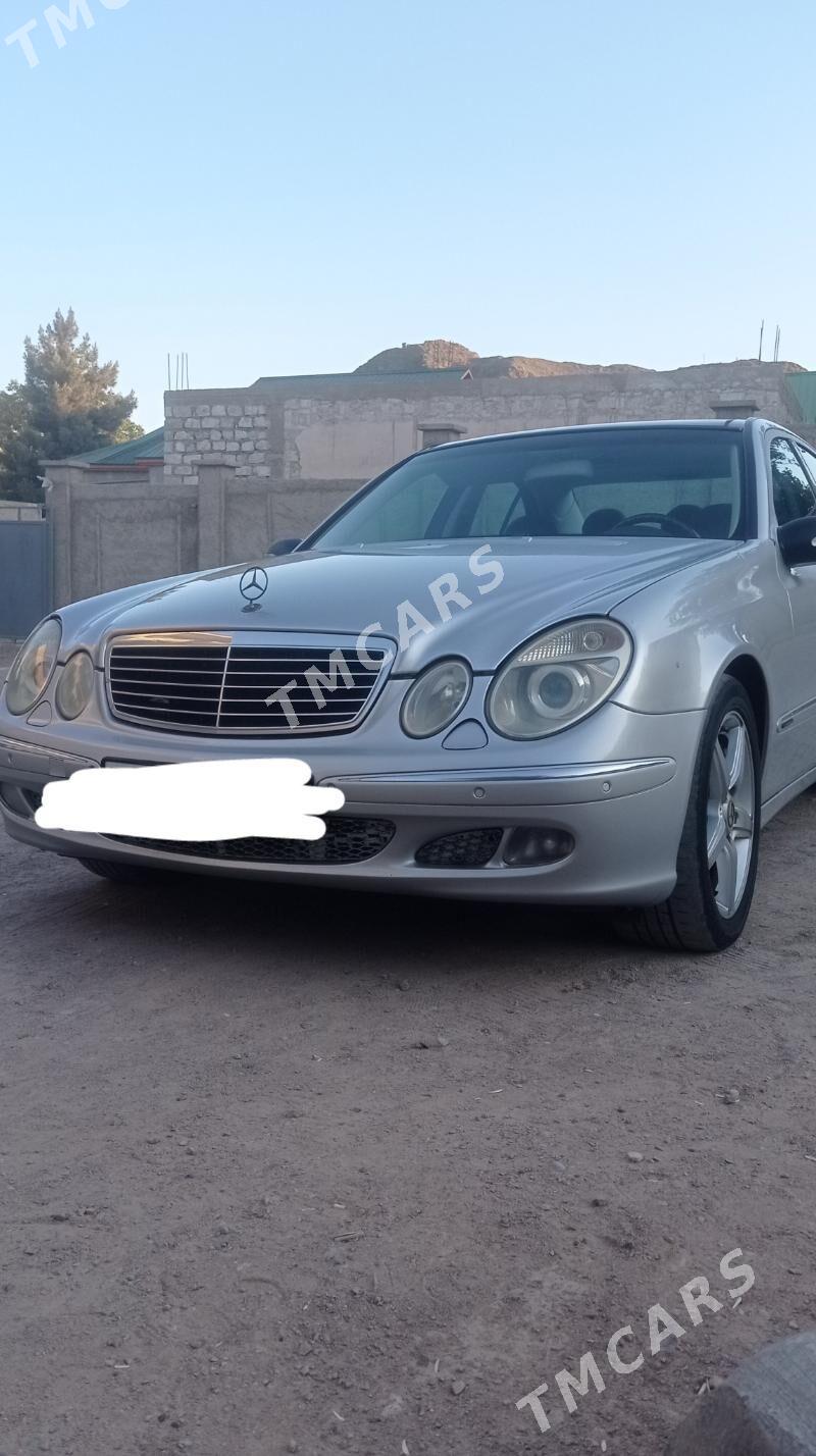 Mercedes-Benz E320 2003 - 110 000 TMT - Türkmenbaşy - img 2