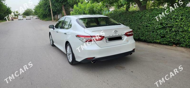 Toyota Camry 2020 - 526 000 TMT - Aşgabat - img 3