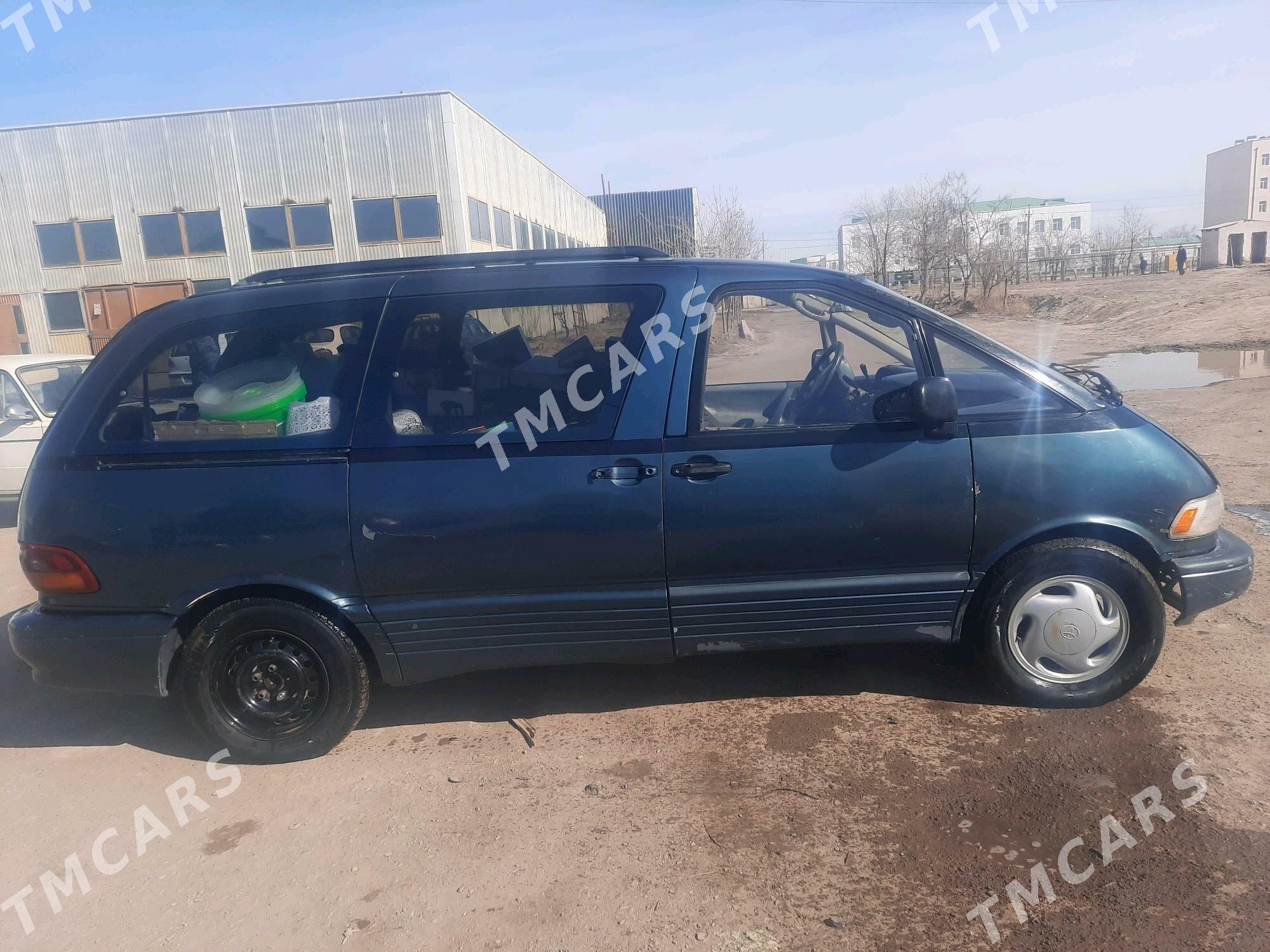 Toyota Previa 1992 - 60 000 TMT - Халач - img 3