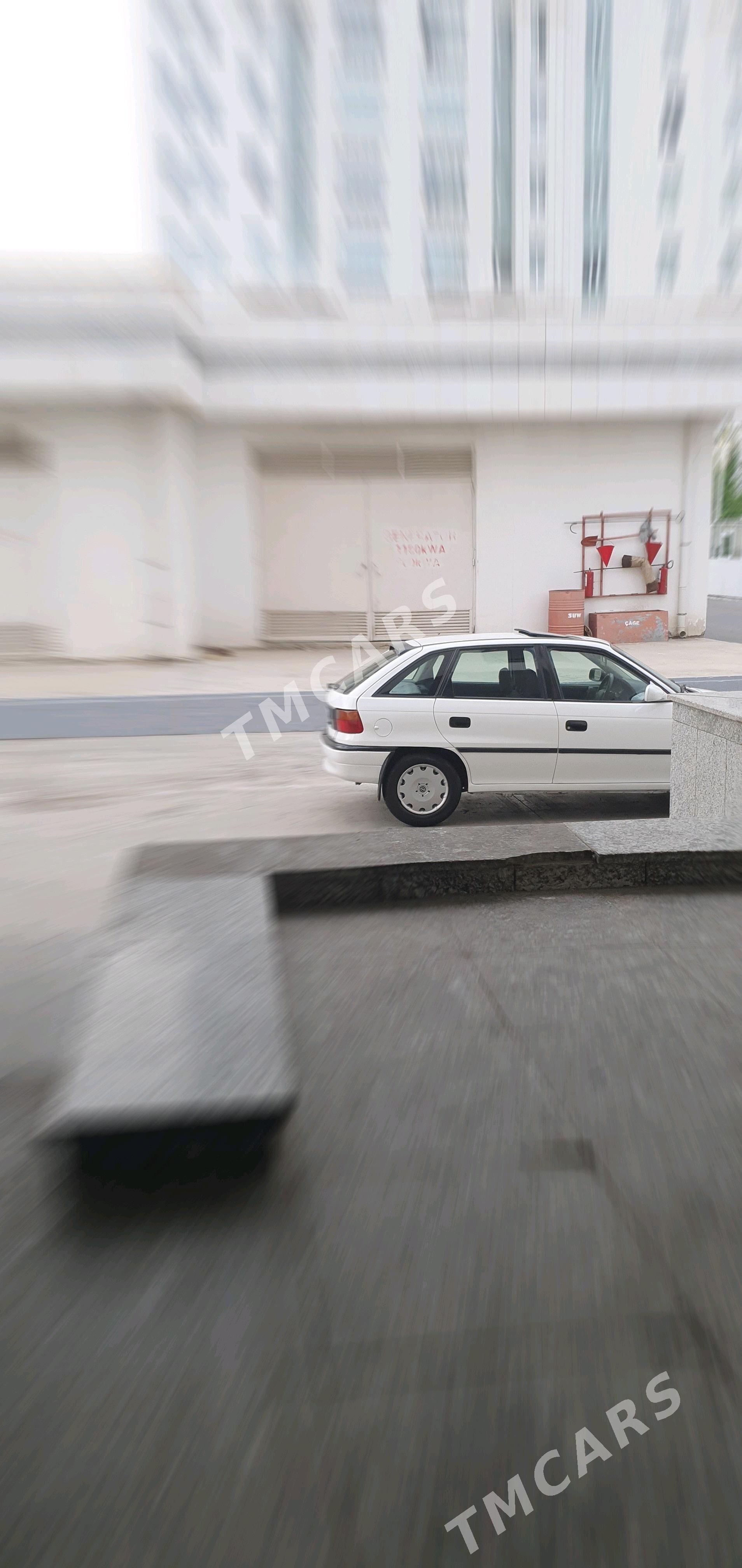 Opel Astra 1996 - 40 000 TMT - Aşgabat - img 4