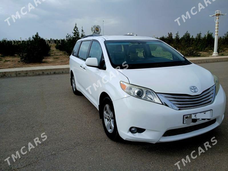 Toyota Sienna 2015 - 290 000 TMT - Ашхабад - img 5