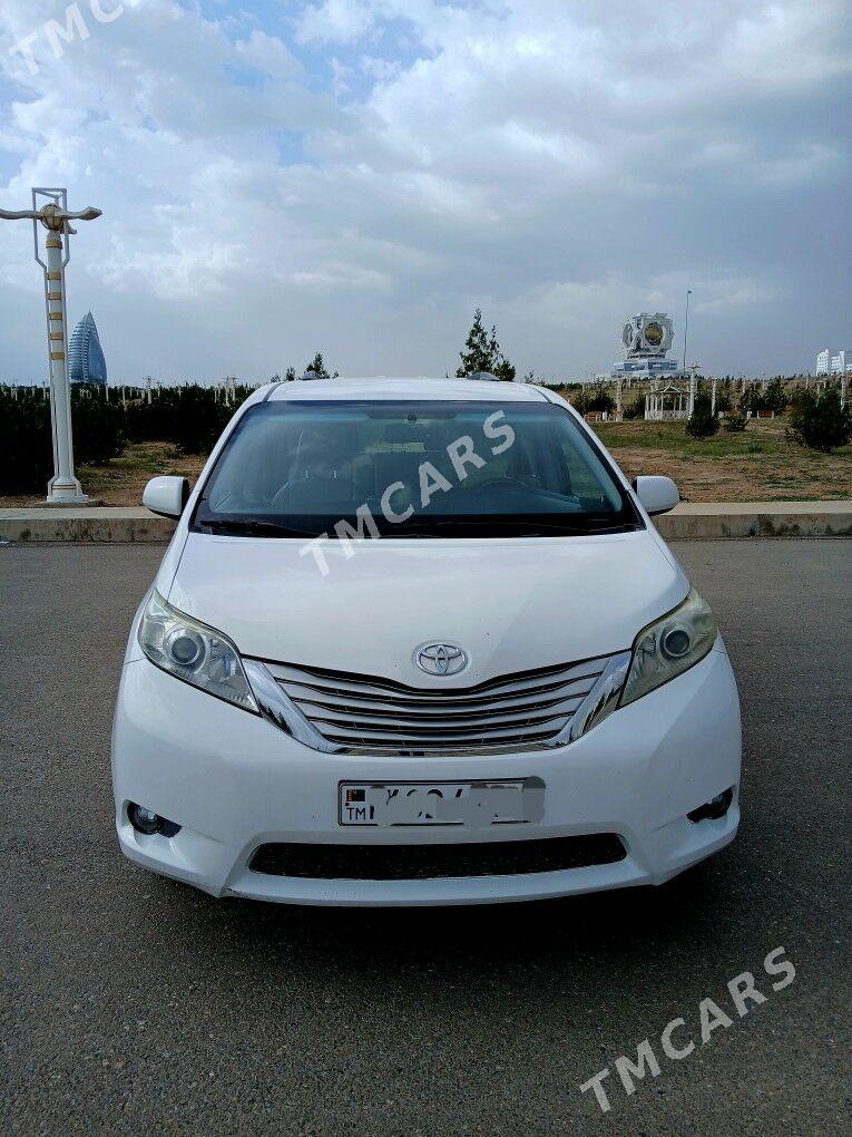 Toyota Sienna 2015 - 290 000 TMT - Ашхабад - img 8