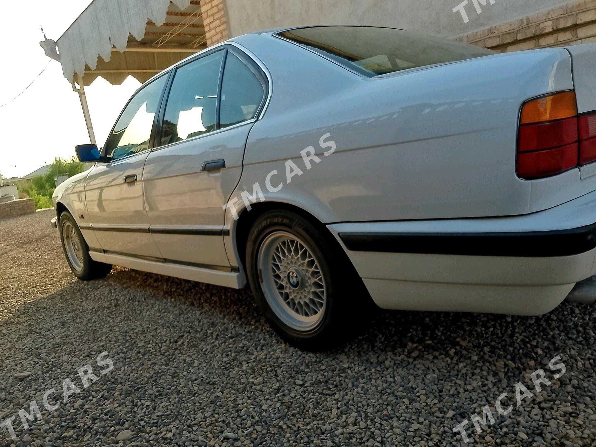 BMW 525 1994 - 60 000 TMT - Mary - img 8