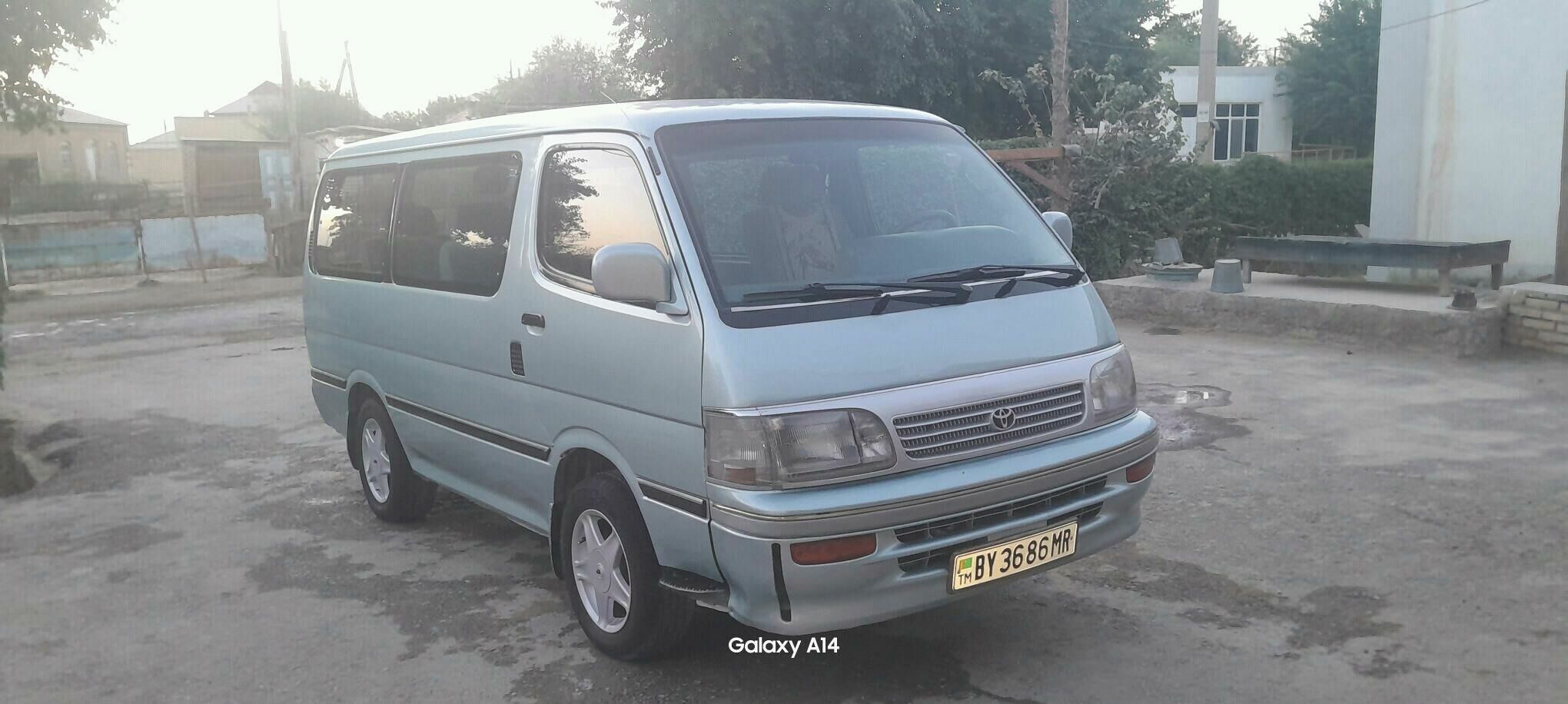 Toyota Hiace 1994 - 75 000 TMT - Mary - img 9