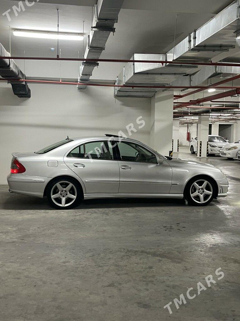 Mercedes-Benz E320 2004 - 152 000 TMT - Кëши - img 8