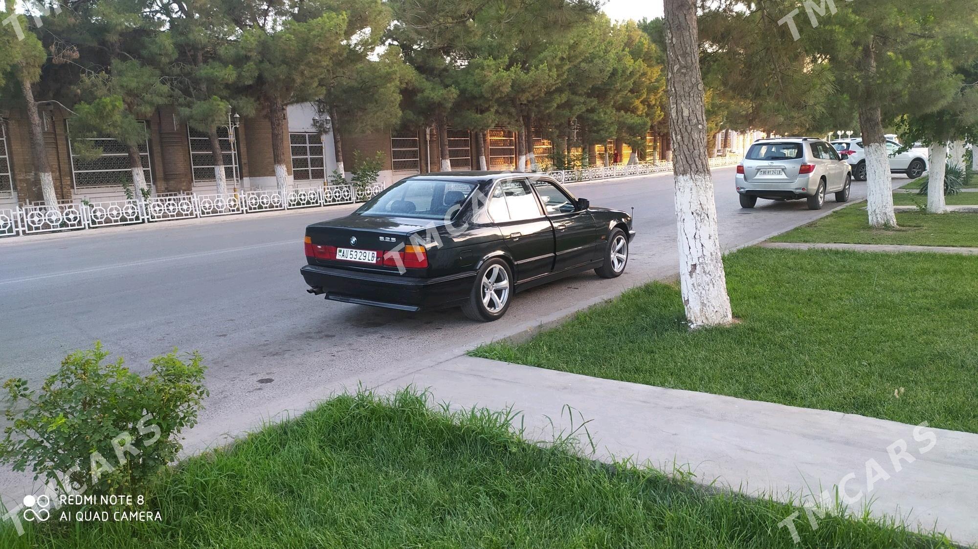 BMW 525 1990 - 44 000 TMT - Туркменабат - img 4