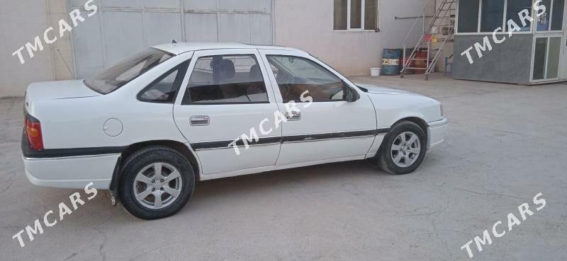 Opel Vectra 1994 - 24 000 TMT - Чарджоу - img 4